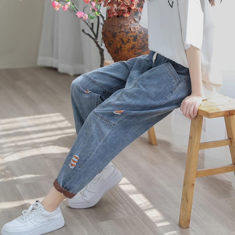 Women's Summer Fashion Ripped Ninth Jeans